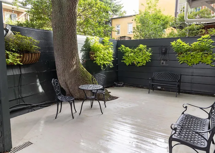 Inn On St. Ann, A French Quarter Guest Houses Property