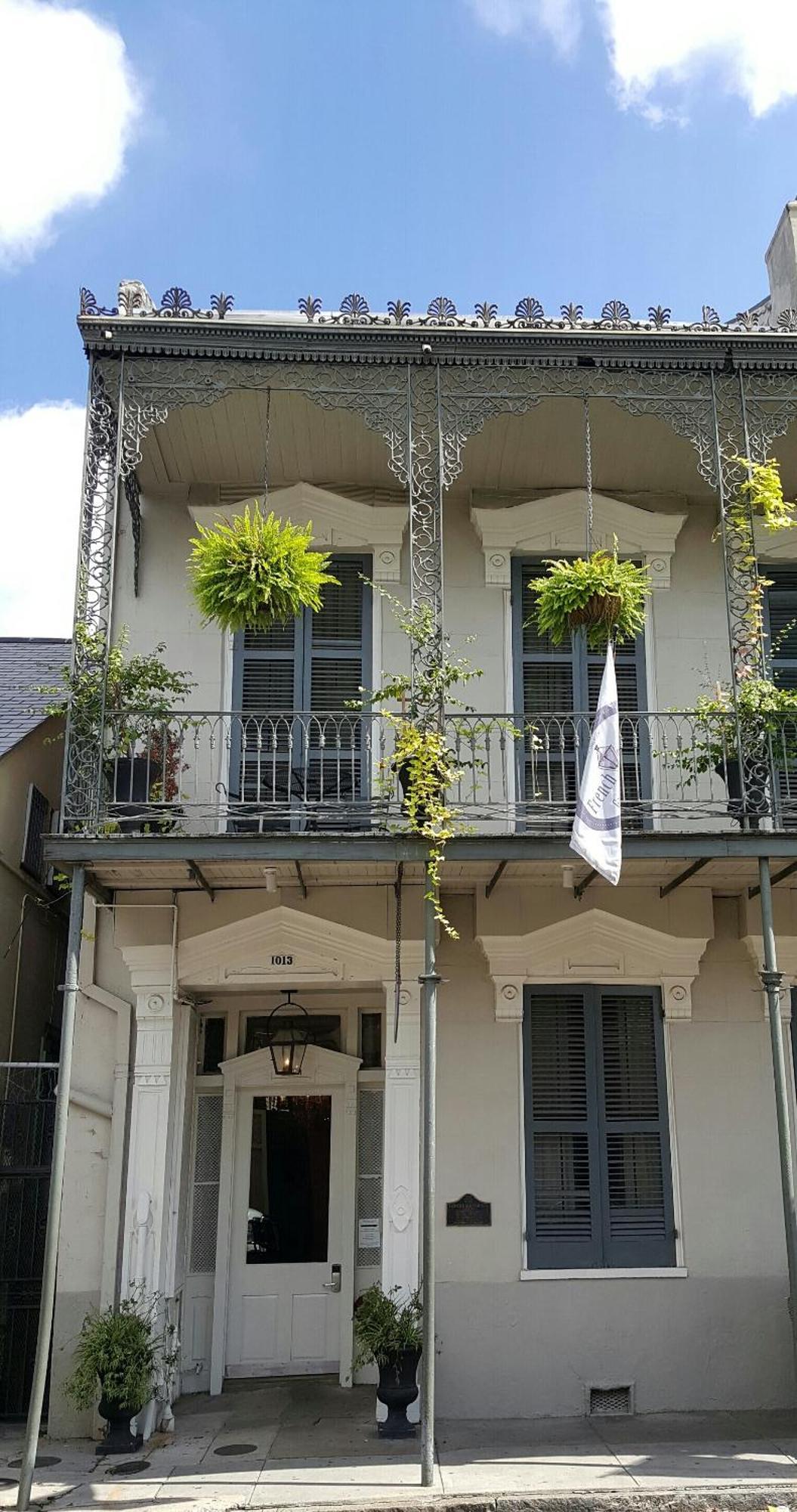 Gasthof On St. Ann, A French Quarter New Orleans