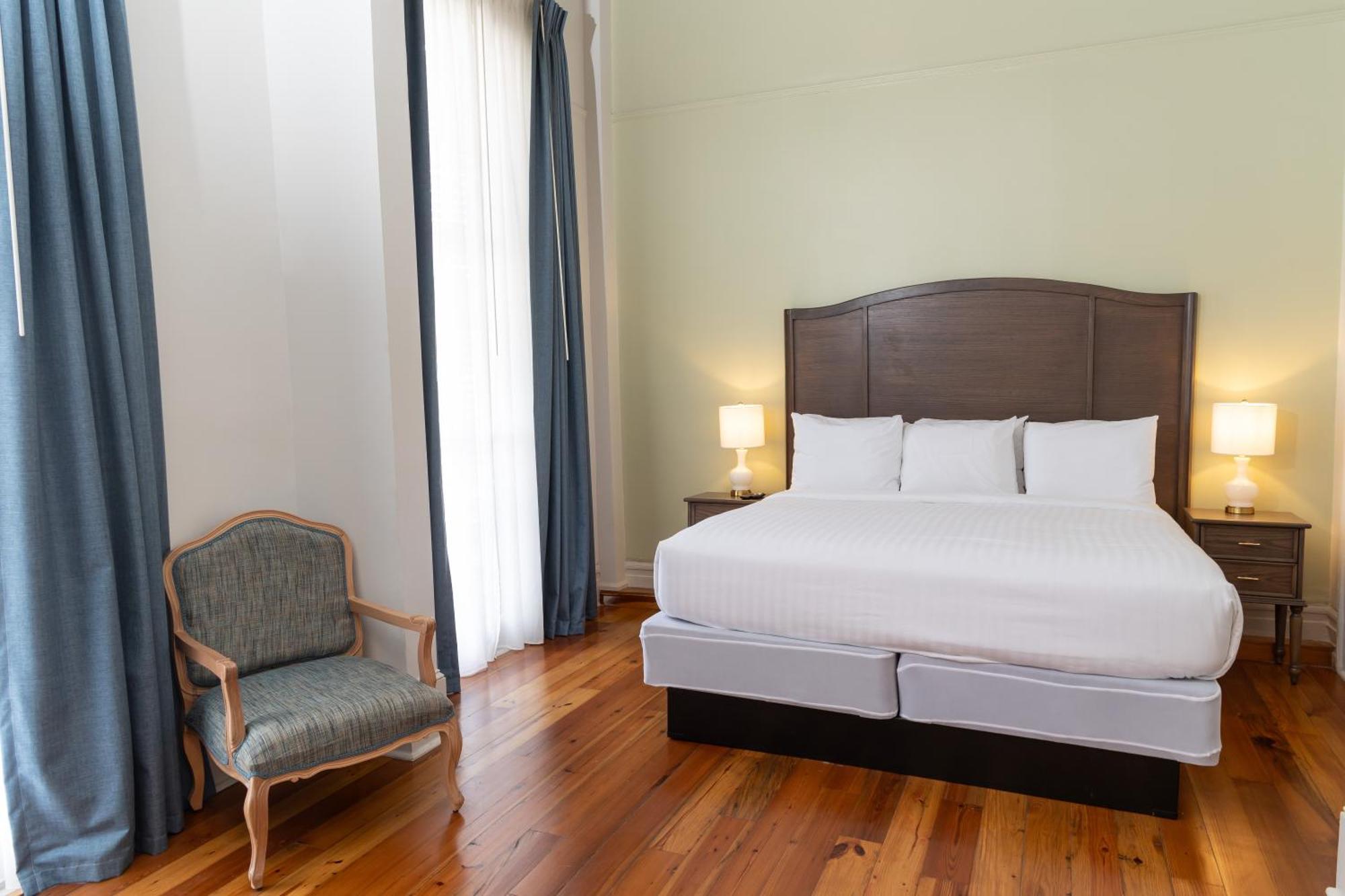 Gasthof On St. Ann, A French Quarter 3*